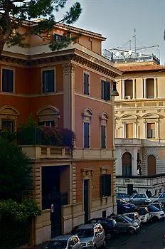 Piccolo Imperiale Couette-café 3*